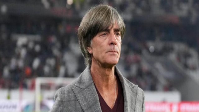 足球直播哪里免费观看？2026世界杯观赛的真相与陷阱